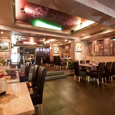 Saint George & Medical ホテル 4*