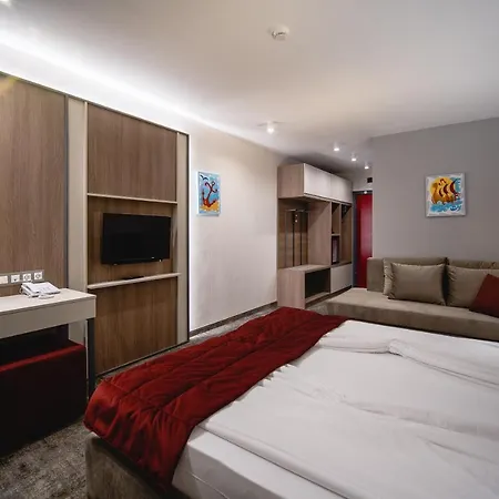 Saint George & Medical Szálloda 4*
