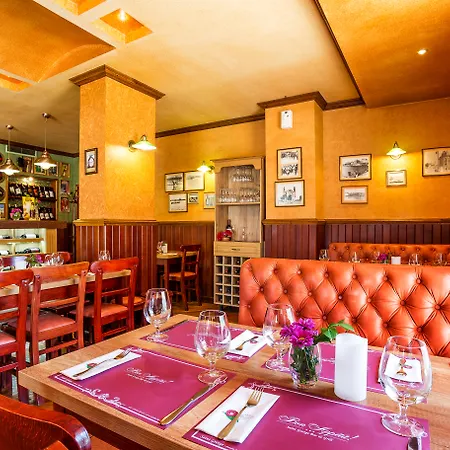 ホテル Saint George & Medical ポモリエ