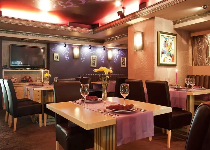 Отель Saint George & Medical